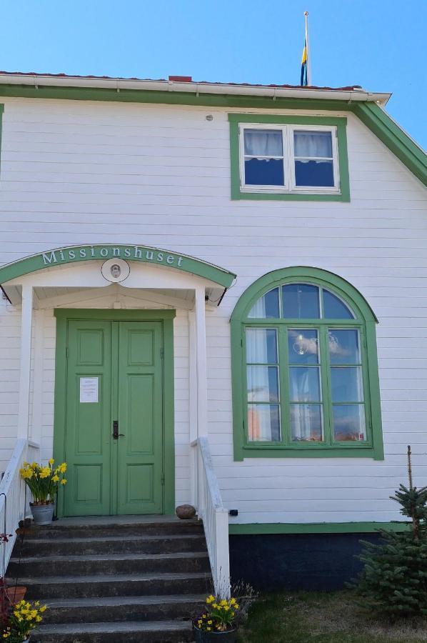 Missionshuset Bed & Breakfast ซันด์ฮัมน์ ภายนอก รูปภาพ