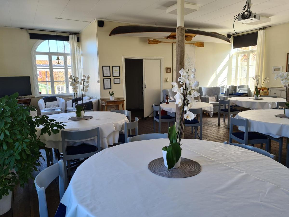 Missionshuset Bed & Breakfast ซันด์ฮัมน์ ภายนอก รูปภาพ